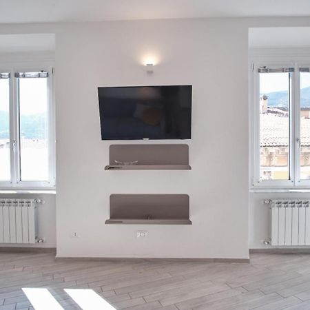Cinque Terre Bridge Apartment ลาสเปเซีย ภายนอก รูปภาพ