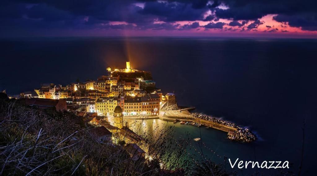 Cinque Terre Bridge Apartment ลาสเปเซีย ภายนอก รูปภาพ