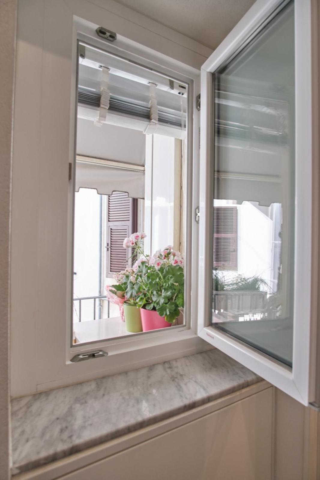 Cinque Terre Bridge Apartment ลาสเปเซีย ภายนอก รูปภาพ