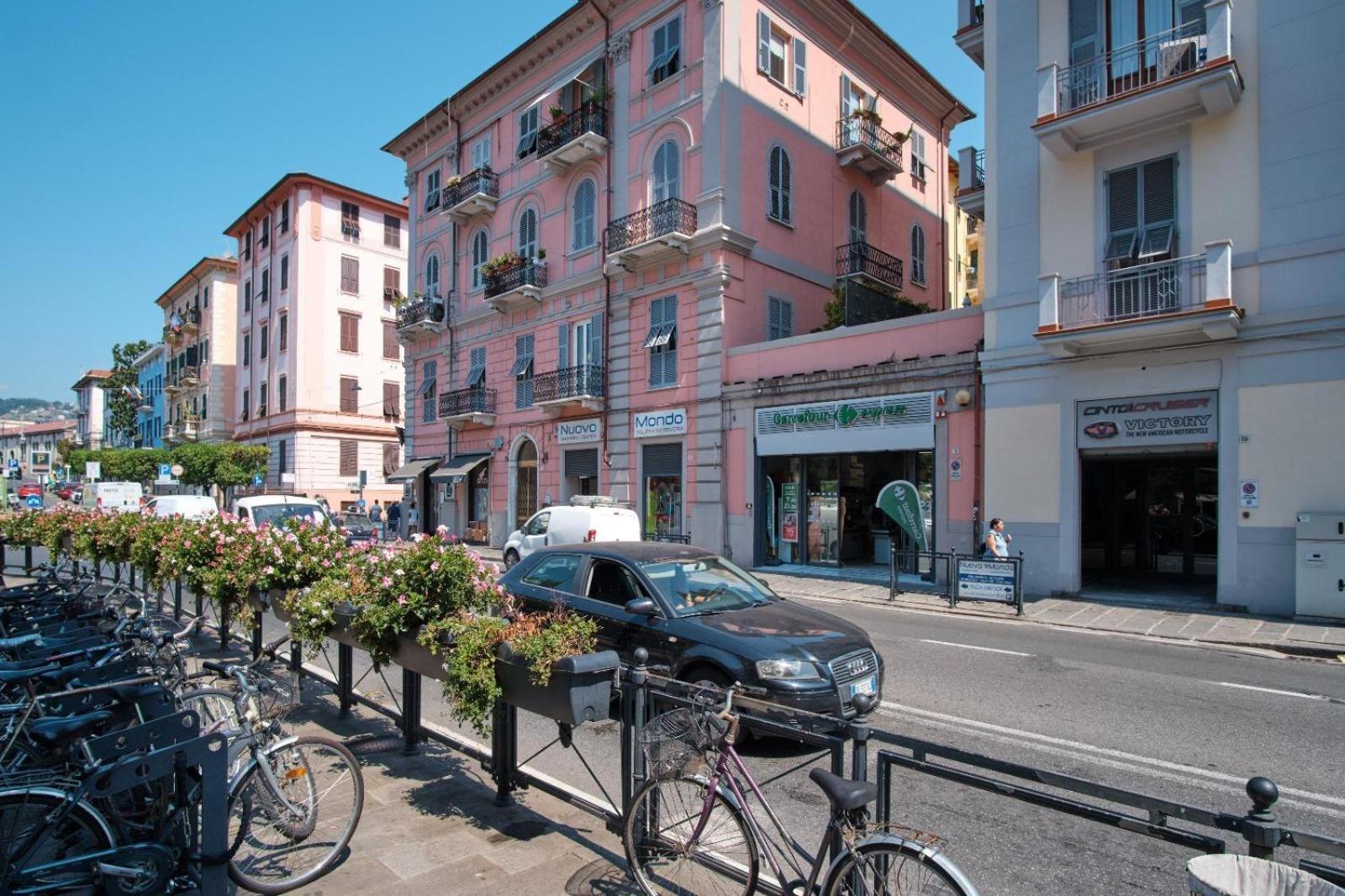 Cinque Terre Bridge Apartment ลาสเปเซีย ภายนอก รูปภาพ
