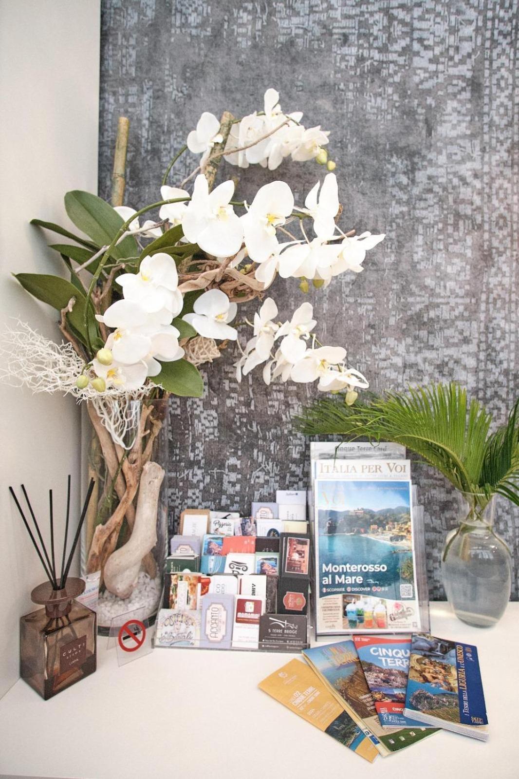 Cinque Terre Bridge Apartment ลาสเปเซีย ภายนอก รูปภาพ