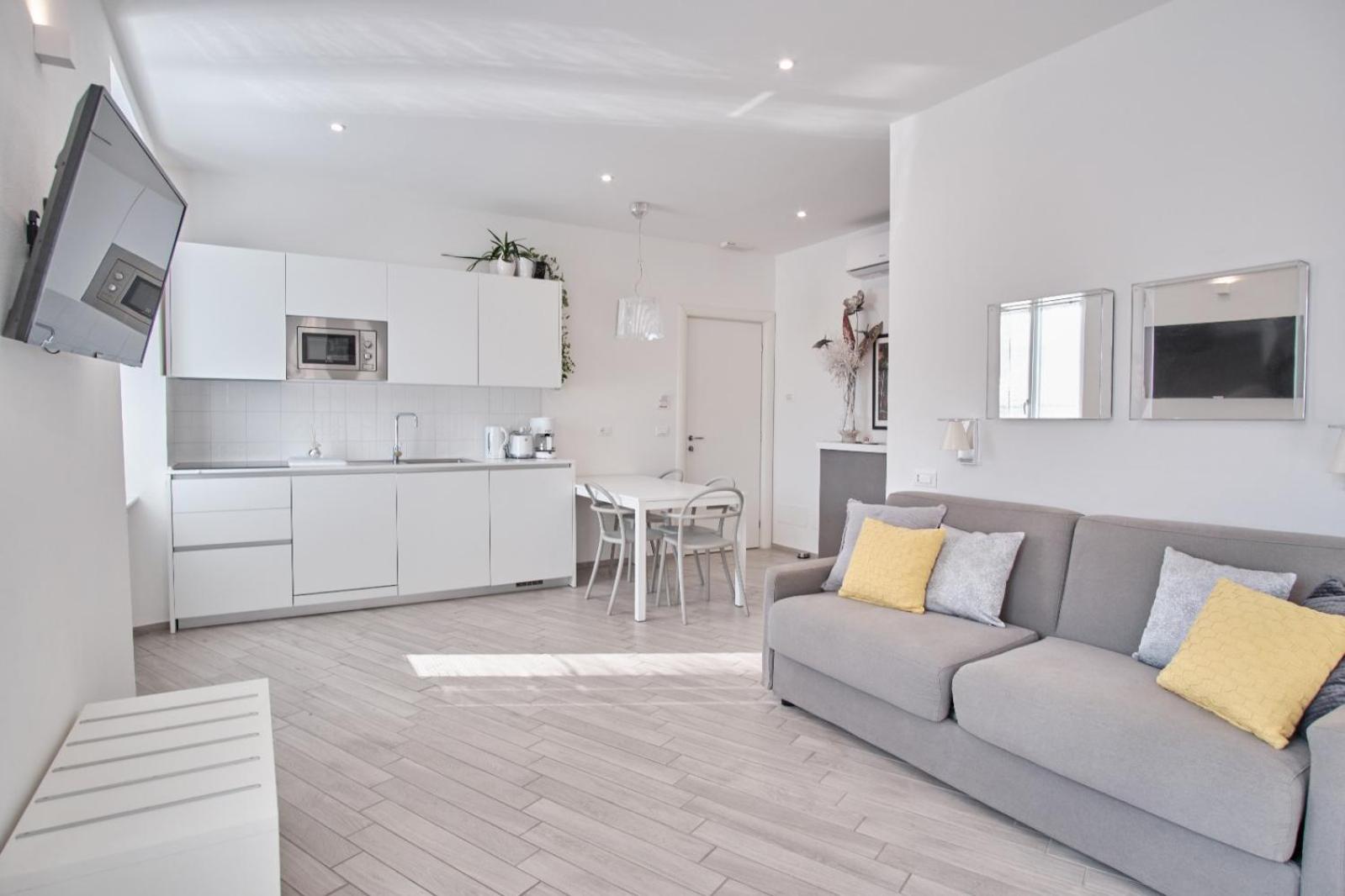 Cinque Terre Bridge Apartment ลาสเปเซีย ภายนอก รูปภาพ